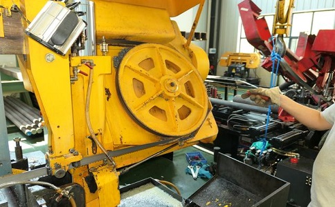 如何解决共青城卧式金属带锯床切削时出现的断带现象？